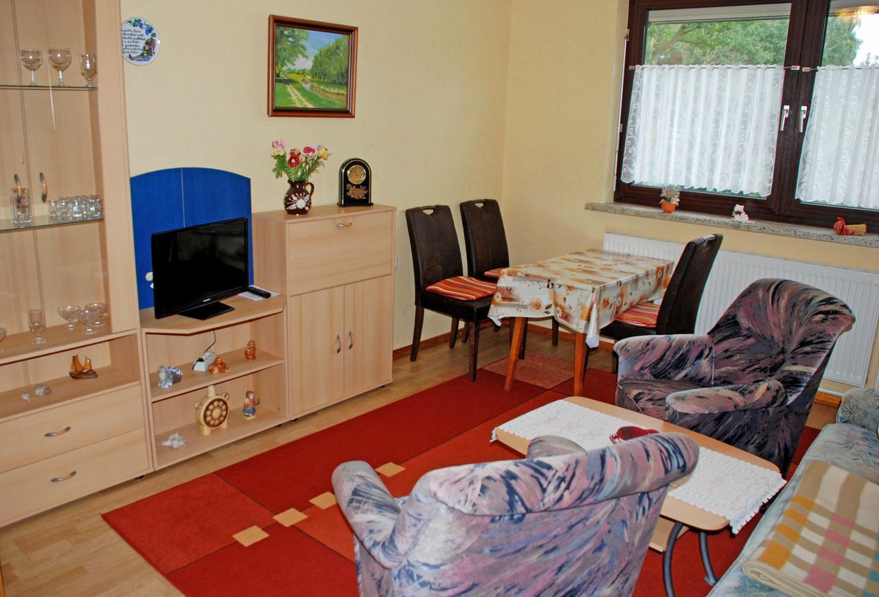 Ferienwohnungen Im Ostseebad Baabe Ngoại thất bức ảnh