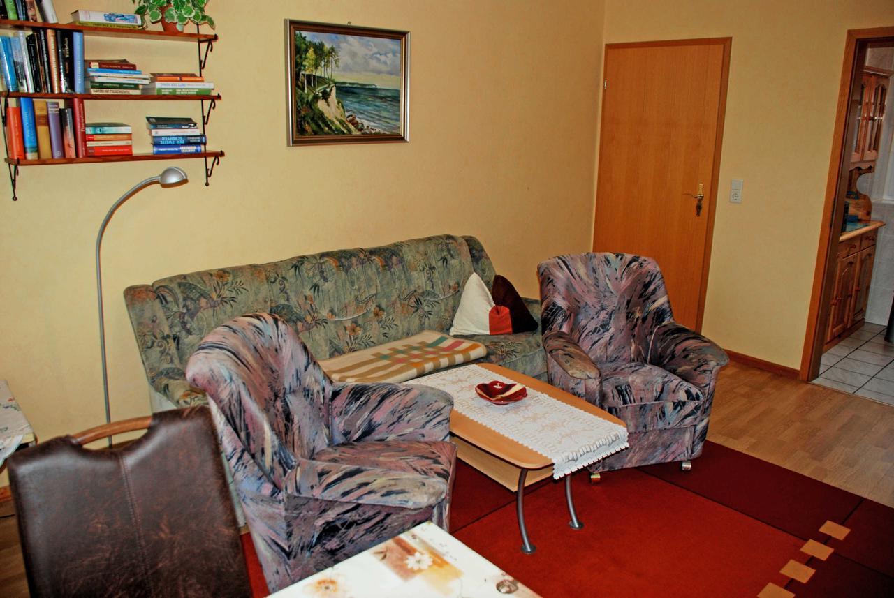 Ferienwohnungen Im Ostseebad Baabe Ngoại thất bức ảnh